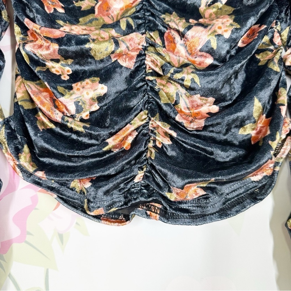 NEW Free People Reina Velvet Blue Pink Ruched Off The Shoulder Crop Blouse S - Picture 5 of 10